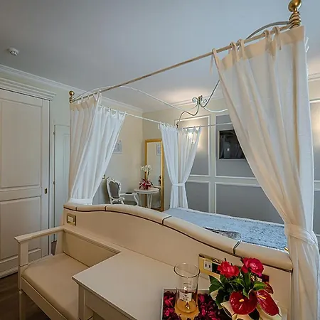 Ca' D'oro Tre Stelle Superior Adults Only Отель Бибионе