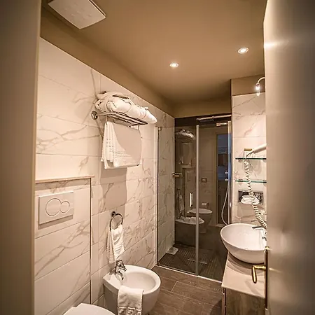 Отель Ca' D'oro Tre Stelle Superior Adults Only