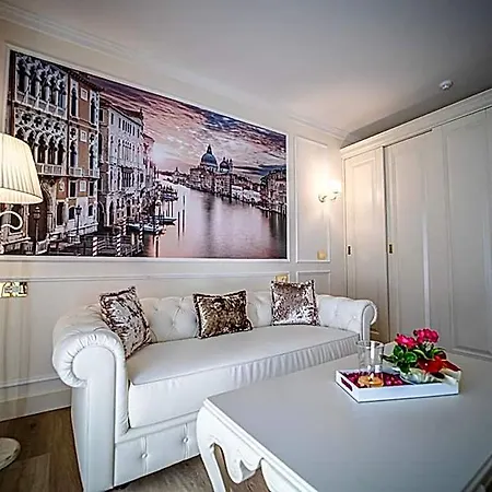 Ca' D'oro Tre Stelle Superior Adults Only 3*